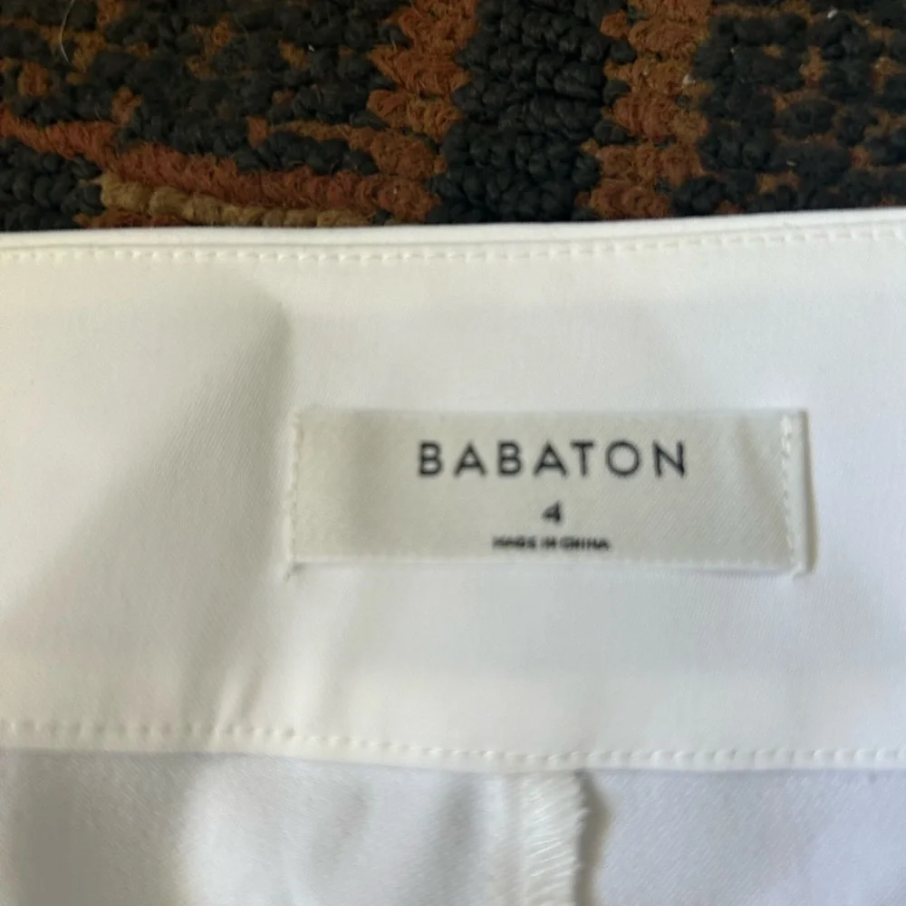 Babaton size 4 Floral Print Wide-Leg Pants - Picture 3 of 3